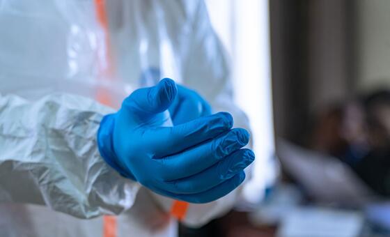 Chegada de milhares de vacinas à RD Congo busca conter surto de ebola